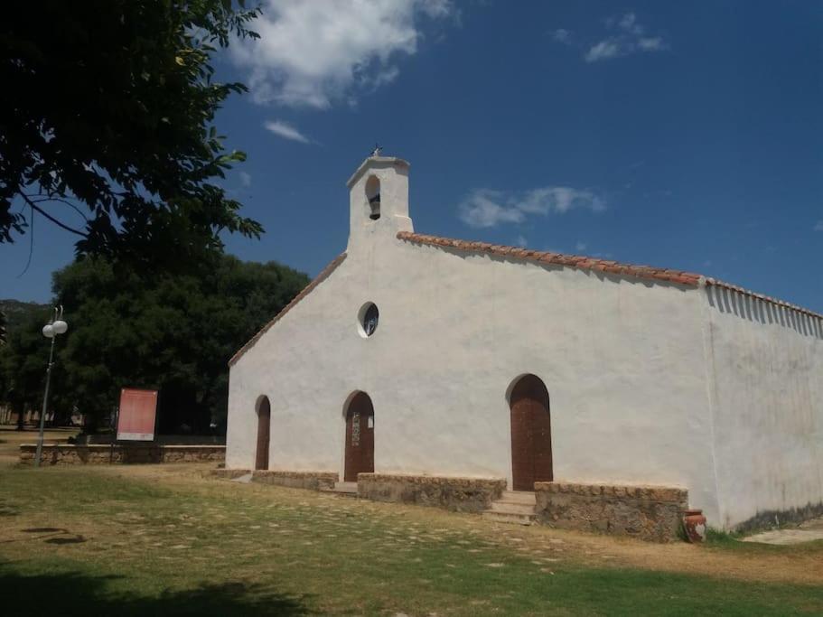 Appartamento Dommu Amsicora Baunei Esterno foto